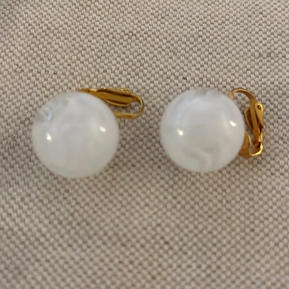 Vintage jewellery: three bead and chain sets. - Picture 8 of 8